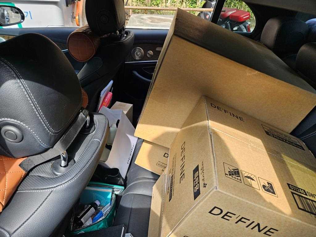 Mercedes Benz E class - Vista 7