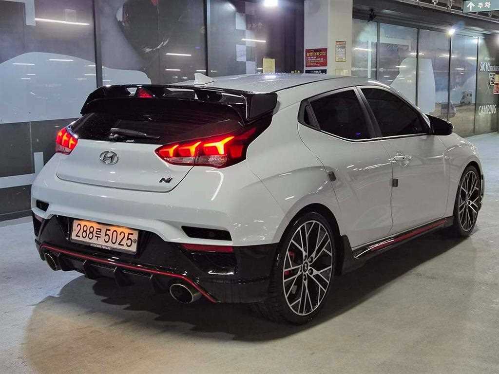 HYUNDAI Veloster - Vista 4