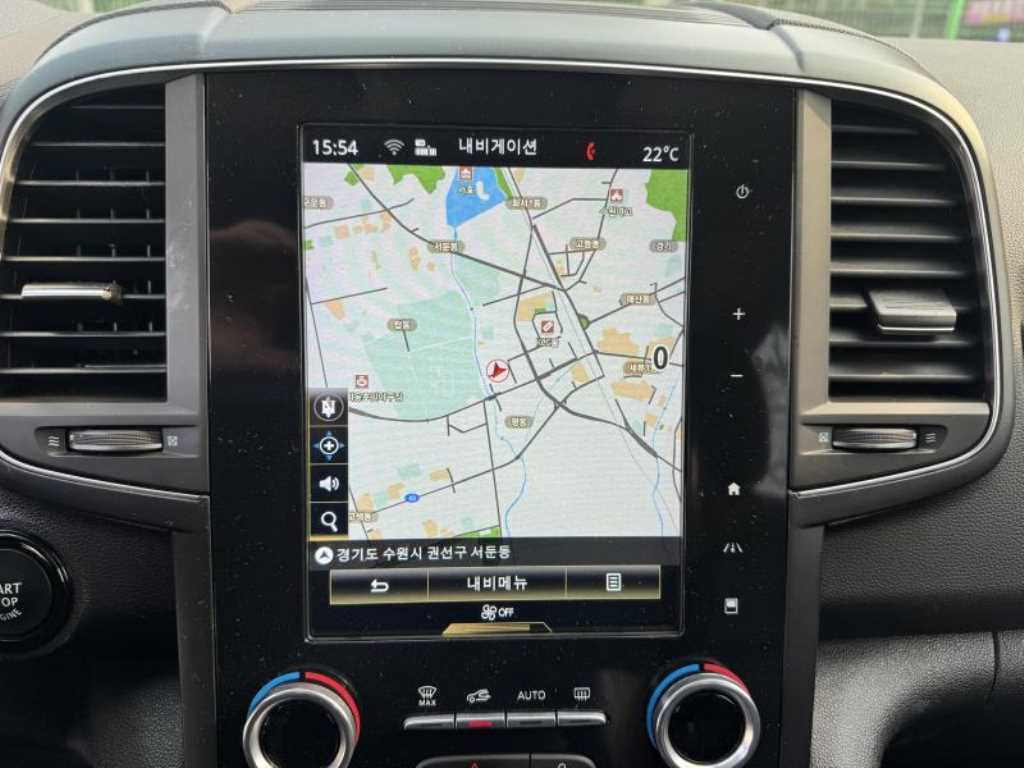 SAMSUNG QM6 - Vista 9