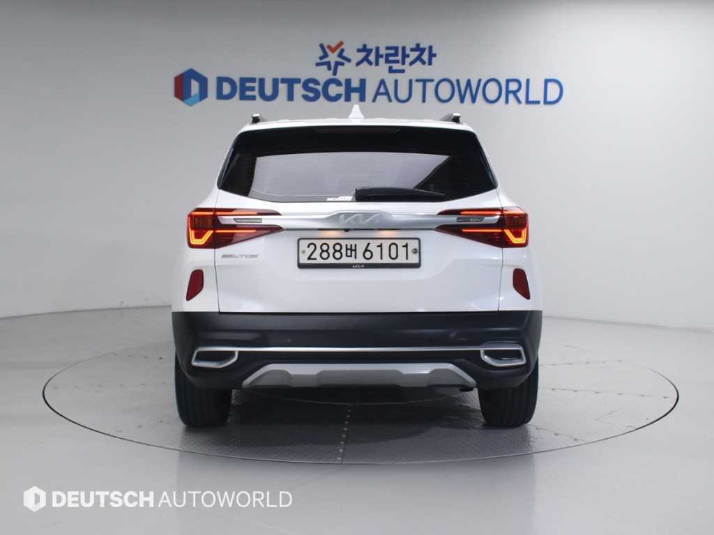 KIA Seltos - Vista 5