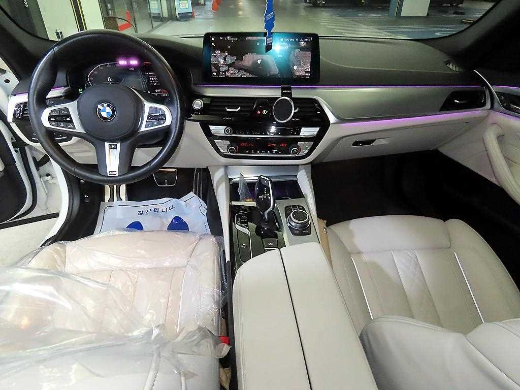 BMW 5 Series 2022 Blanco - Importación desde Corea - HF Imports Iquique - Foto 1