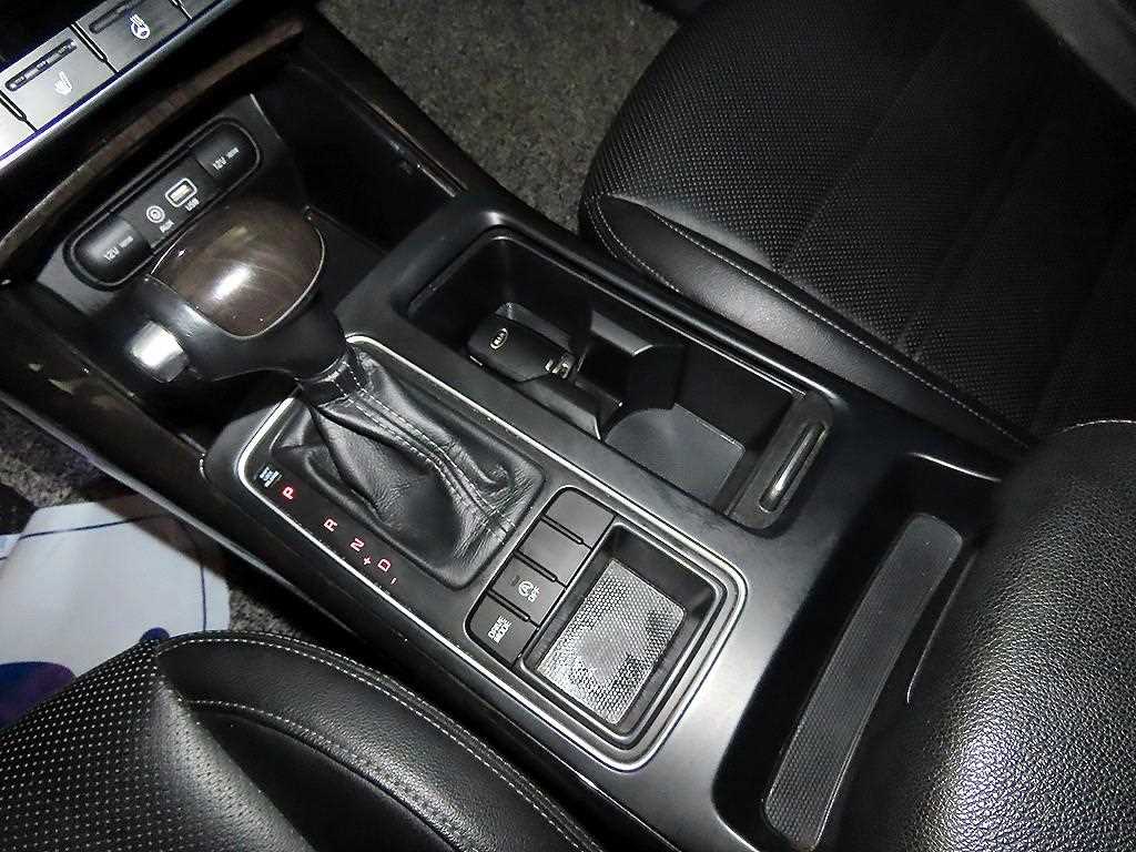 KIA Sorento - Vista 12