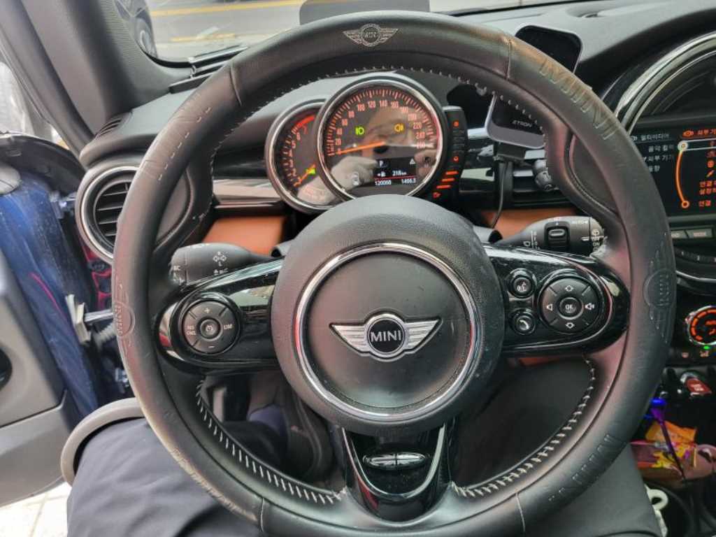 Mini Cooper - Vista 4