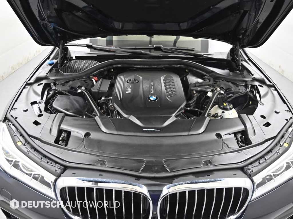 BMW 7 Series - Vista 6