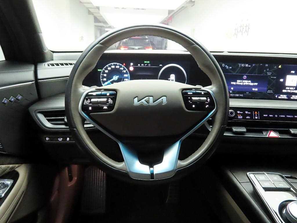 KIA K8 - Vista 6