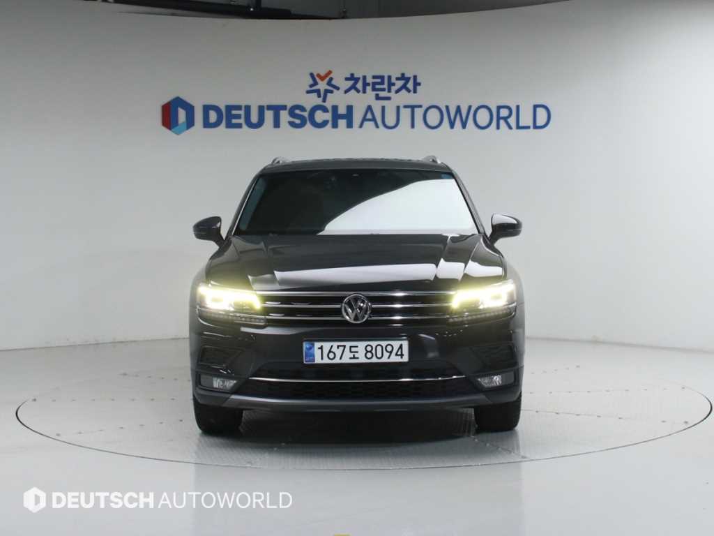Volkswagen Tiguan - Vista 3