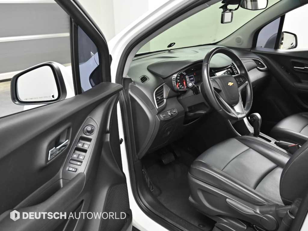 Chevrolet Trax - Vista 11