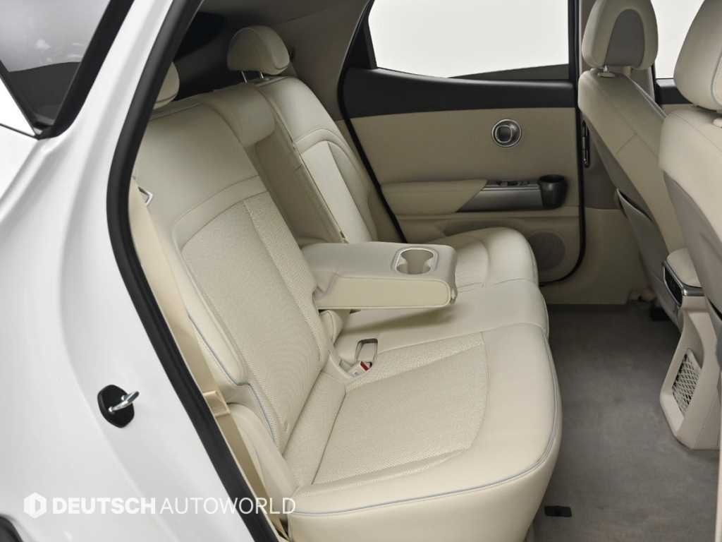 Genesis GV60 - Vista 12