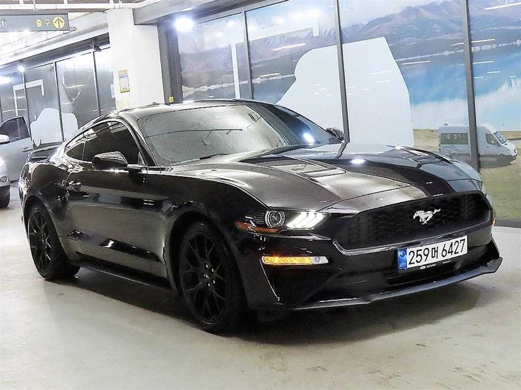 Ford Mustang 2022 Morado - Importación desde Corea - HF Imports Iquique - Foto 1