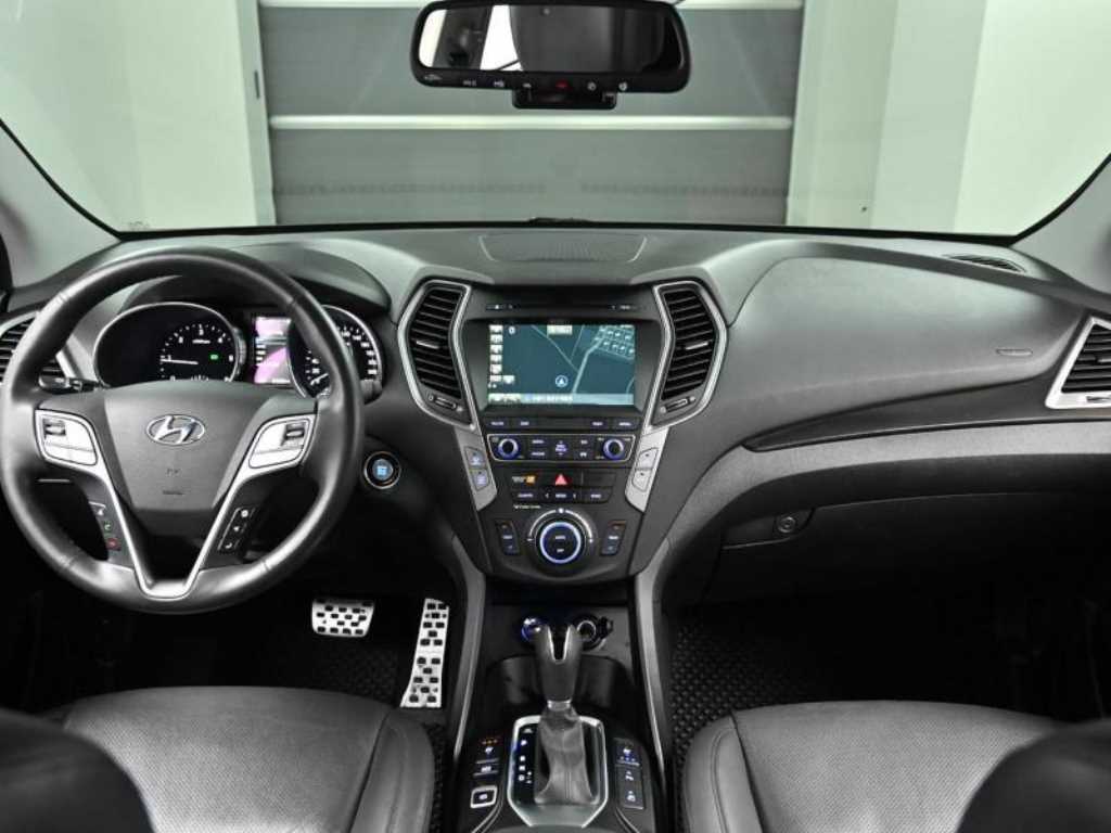 HYUNDAI Santa Fe - Vista 7