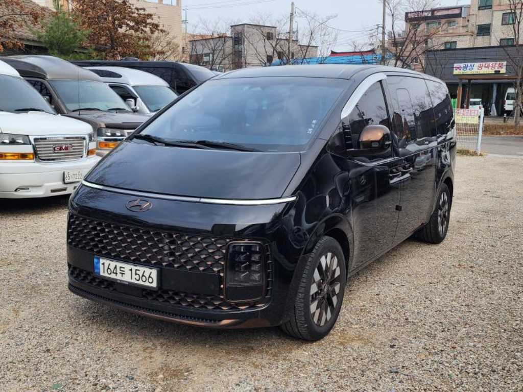 HYUNDAI Staria 2022 Negro - Importación desde Corea - HF Imports Iquique - Foto 1