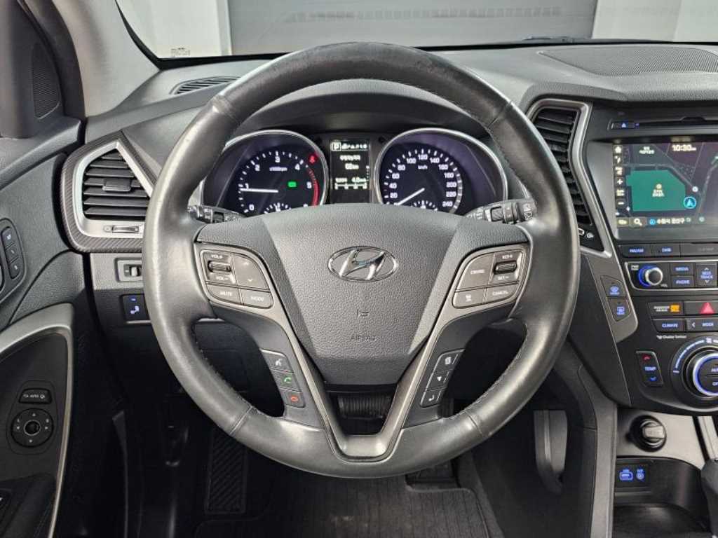 HYUNDAI Santa Fe 2016 Negro - Importación desde Corea - HF Imports Iquique - Foto 13