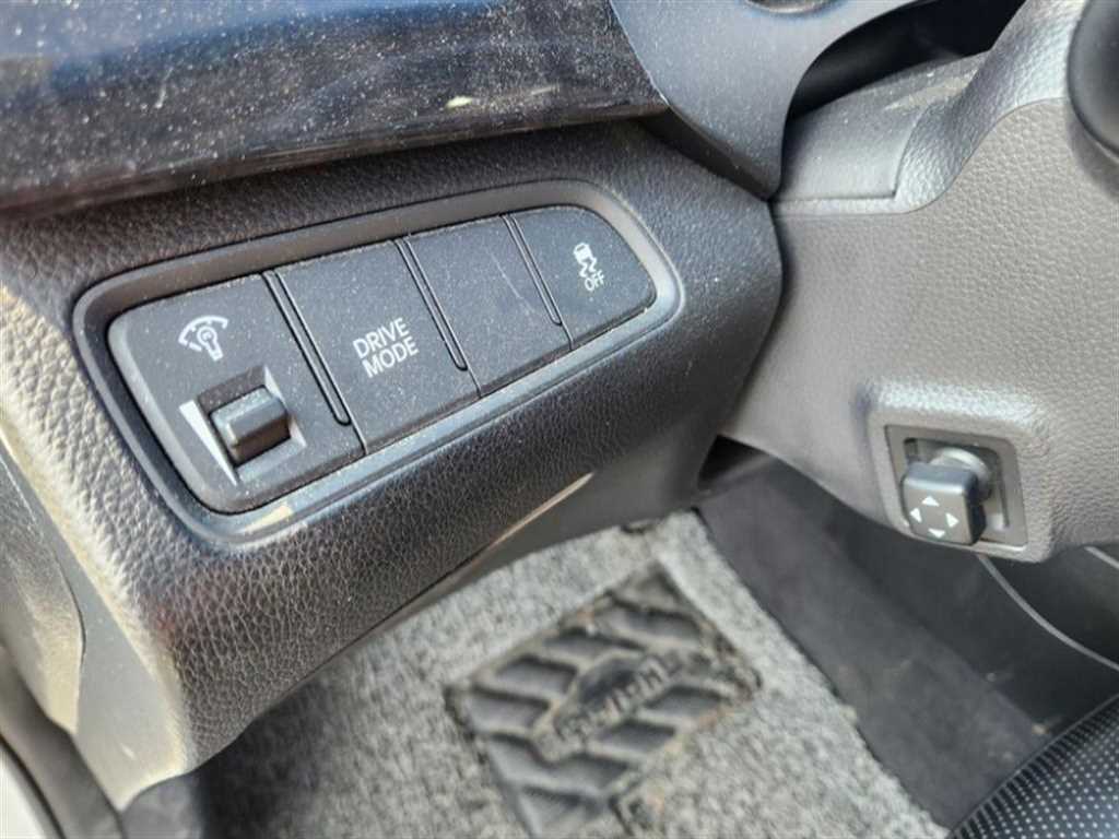 HYUNDAI Grandeur - Vista 11