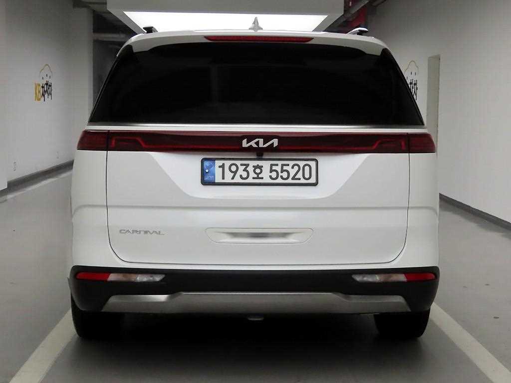 KIA Carnival - Vista 3