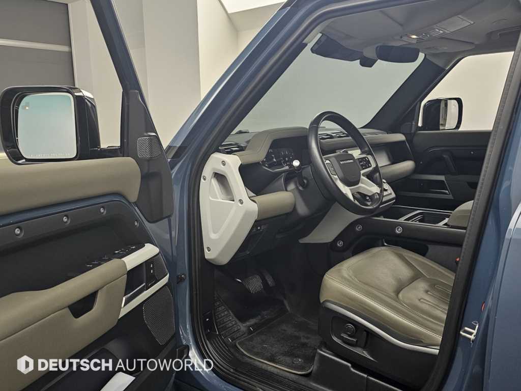 Land Rover Defender - Vista 11