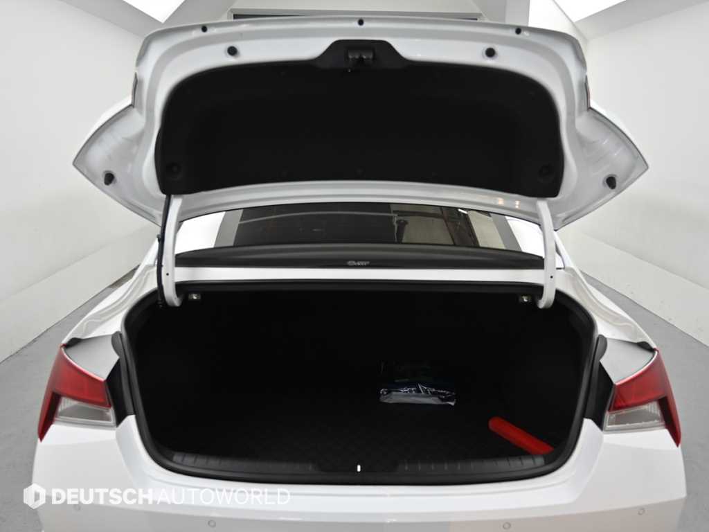 HYUNDAI Avante 2023 Blanco - Importación desde Corea - HF Imports Iquique - Foto 19