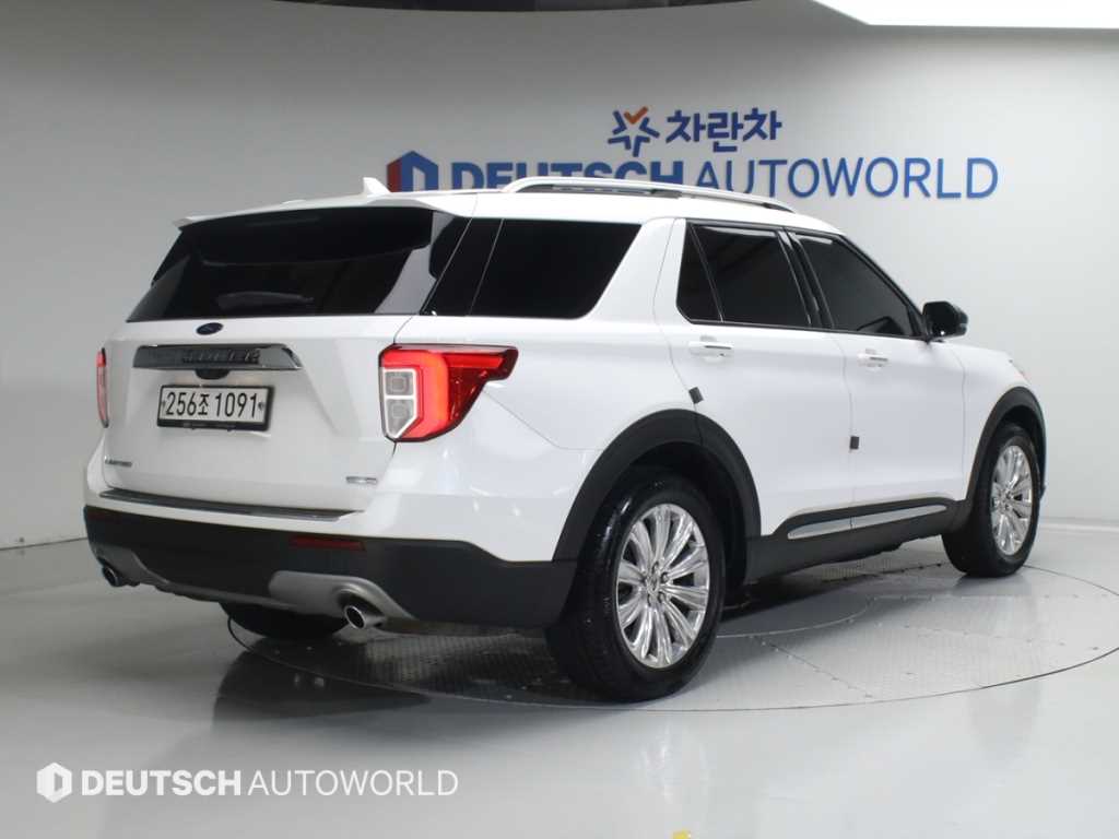 Ford Explorer - Vista 2