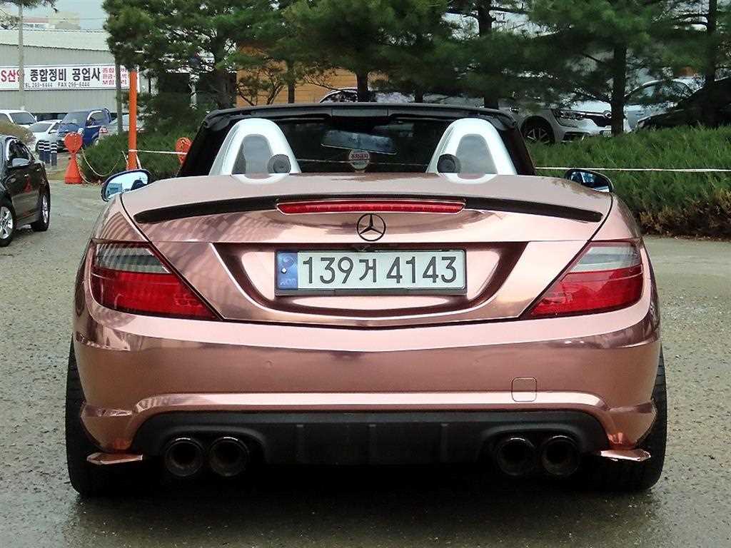 Mercedes Benz SLK Class - Vista 4