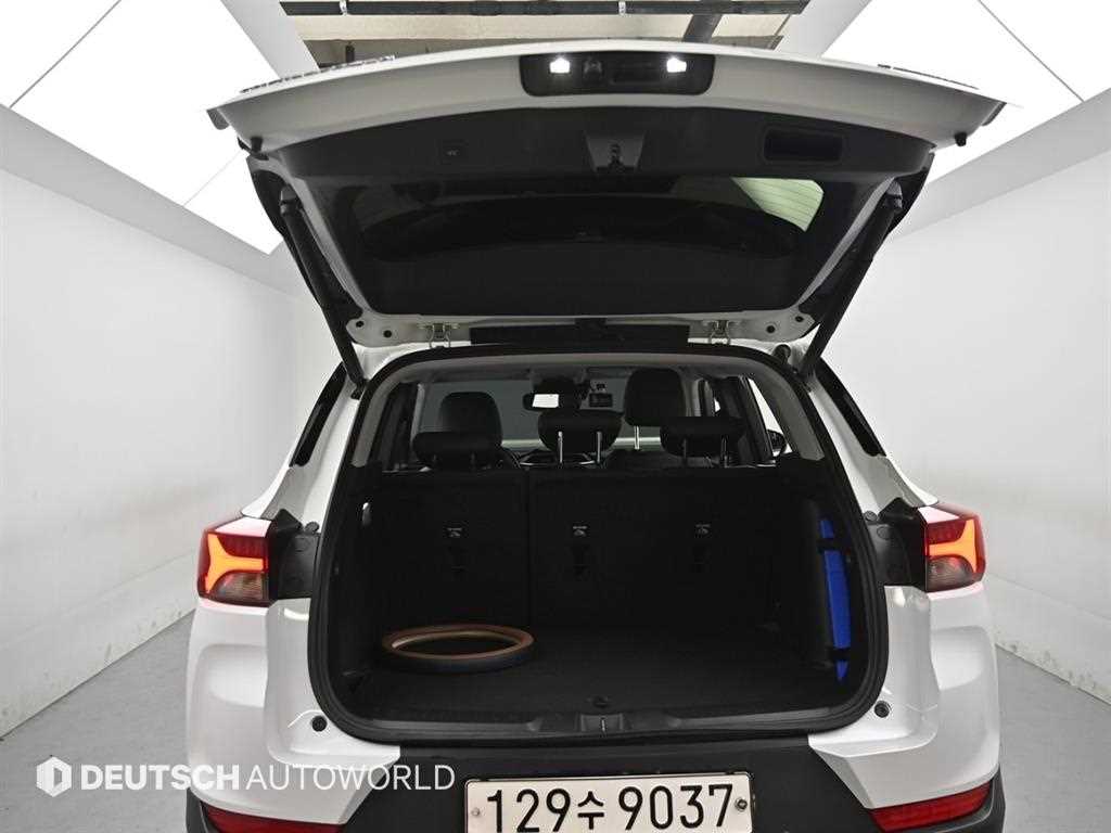 Chevrolet Trail Blazer 2023 Blanco - Importación desde Corea - HF Imports Iquique - Foto 19