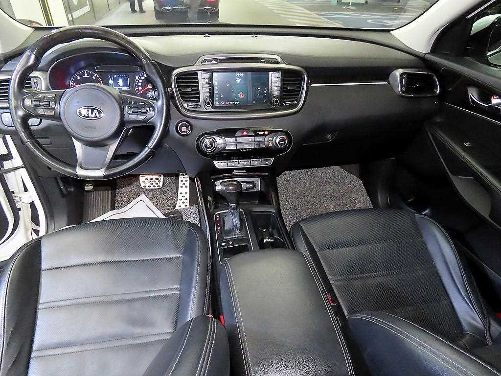 KIA Sorento - Vista 10