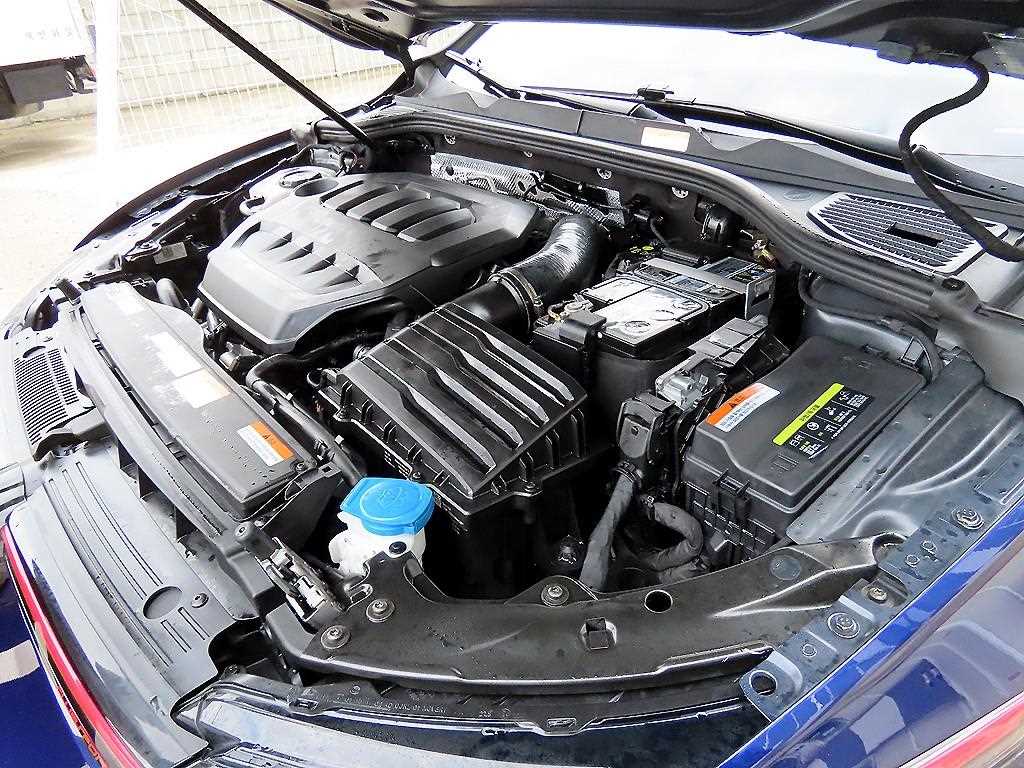 Volkswagen Golf 2023 Azul - Importación desde Corea - HF Imports Iquique - Foto 18