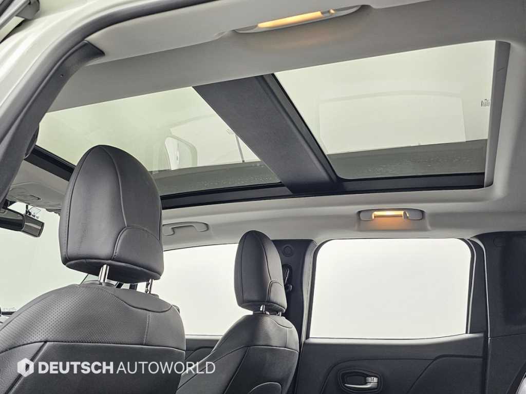 Jeep Renegade 2017 Blanco - Importación desde Corea - HF Imports Iquique - Foto 18