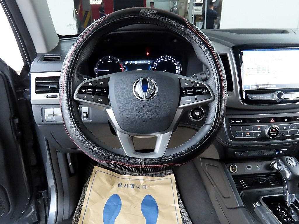 Ssangyong Rexton - Vista 9