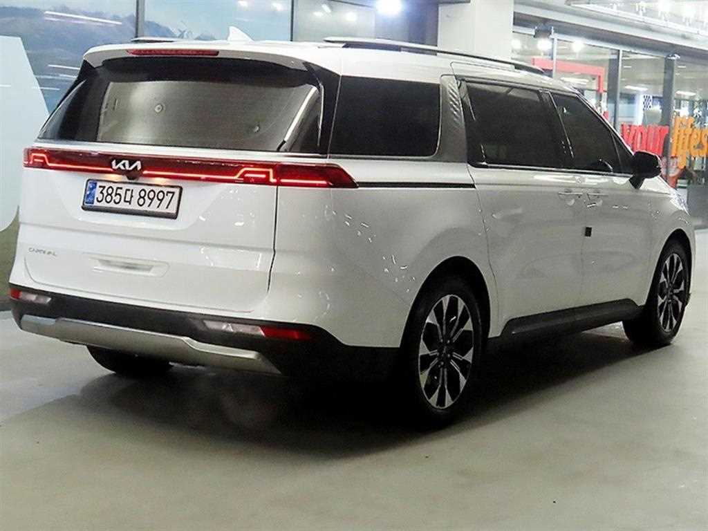 KIA Carnival - Vista 4