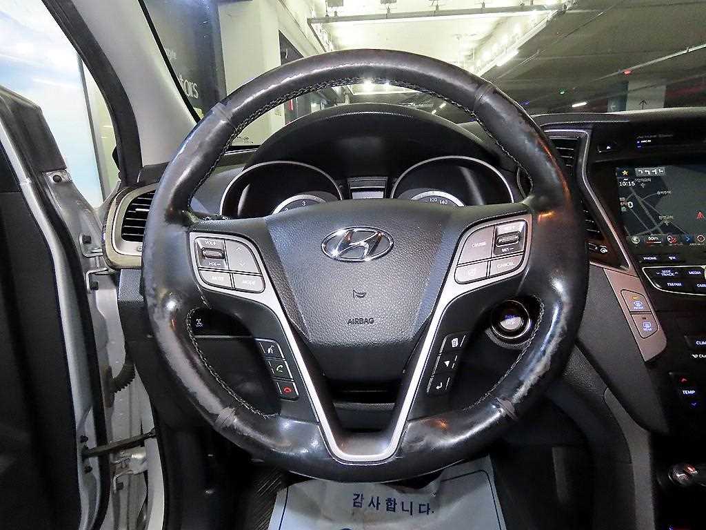 HYUNDAI Santa Fe - Vista 8