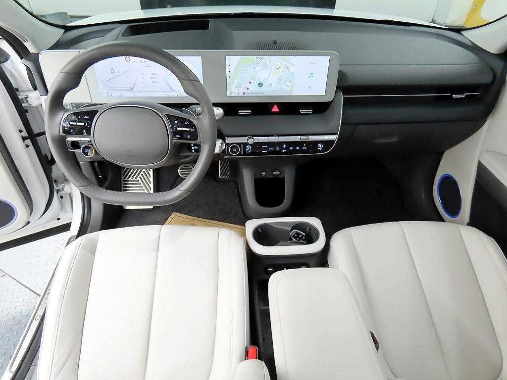 HYUNDAI Ioniq 5 - Vista 7