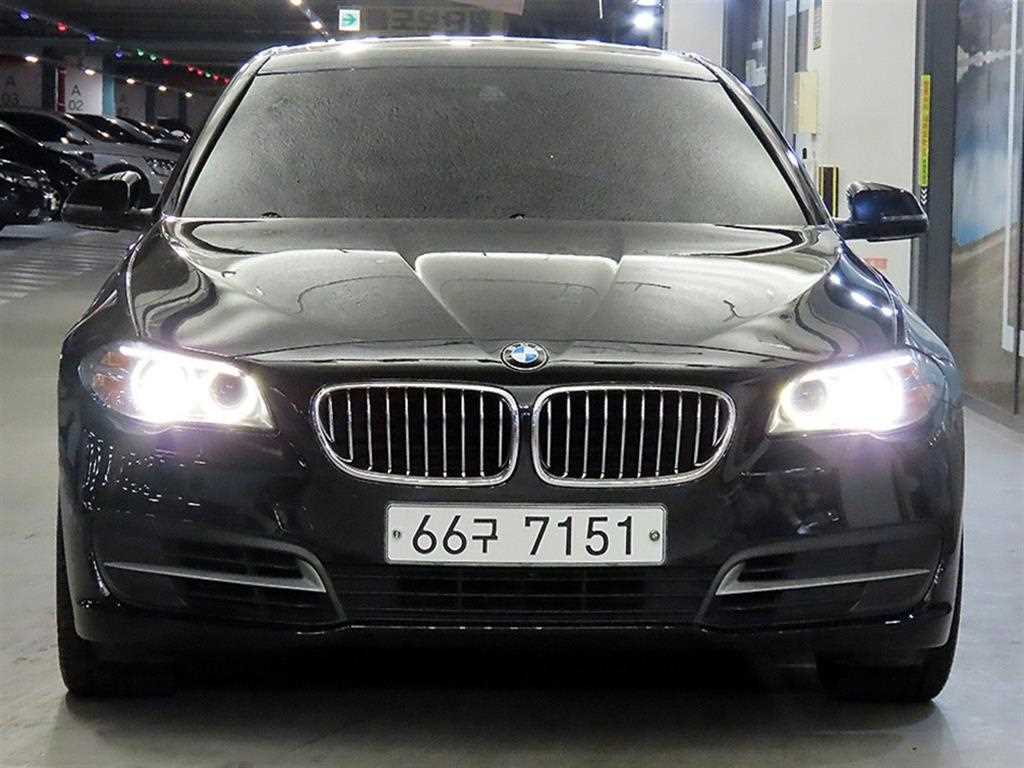 BMW 5 Series - Vista 2