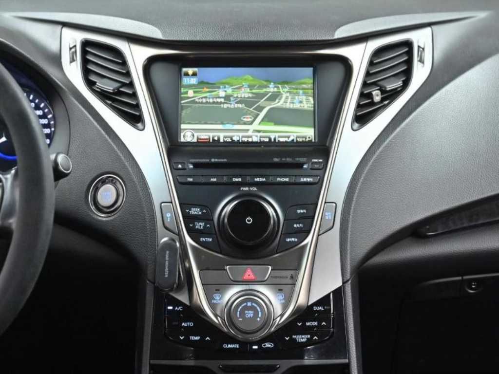 HYUNDAI Grandeur 2012 Negro - Importación desde Corea - HF Imports Iquique - Foto 14