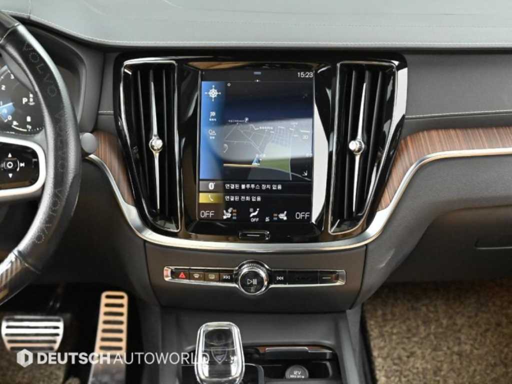 Volvo S60 2022 Negro - Importación desde Corea - HF Imports Iquique - Foto 14