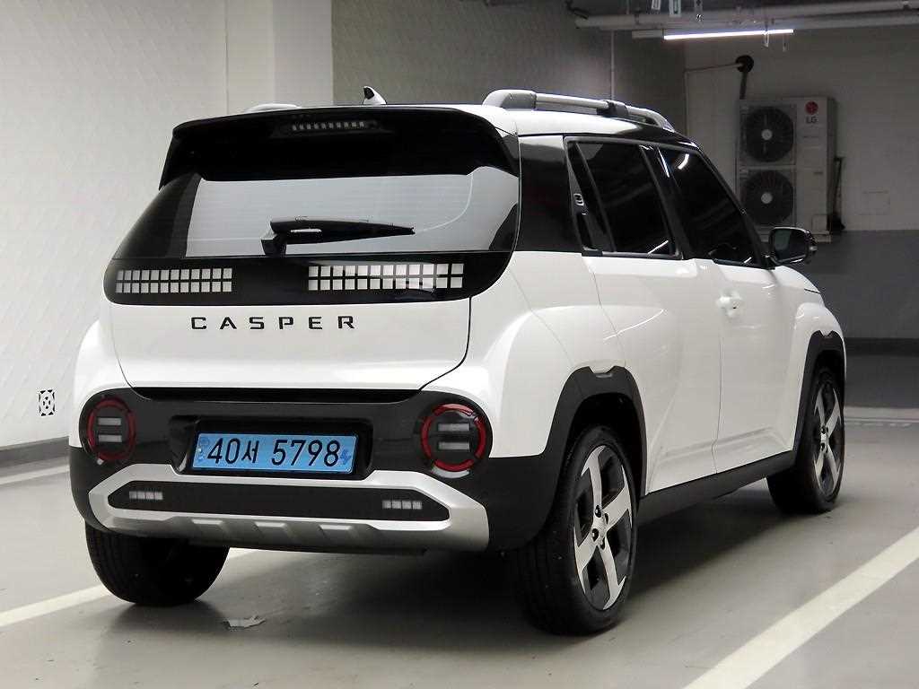HYUNDAI Casper - Vista 4