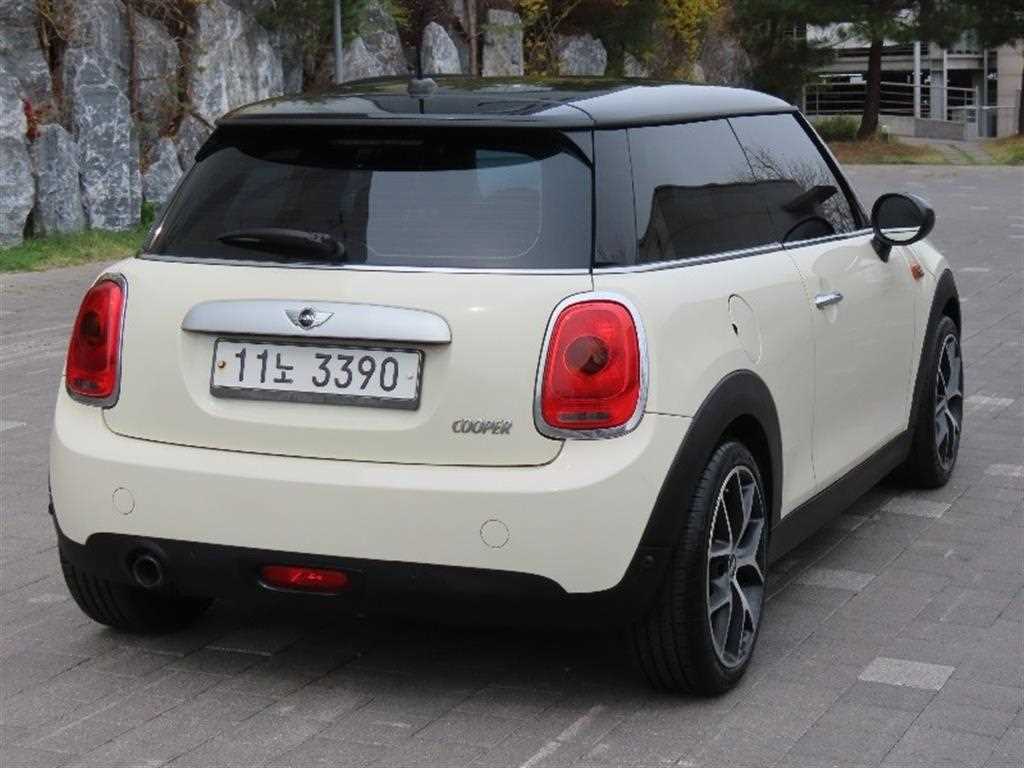 Mini Cooper - Vista 3