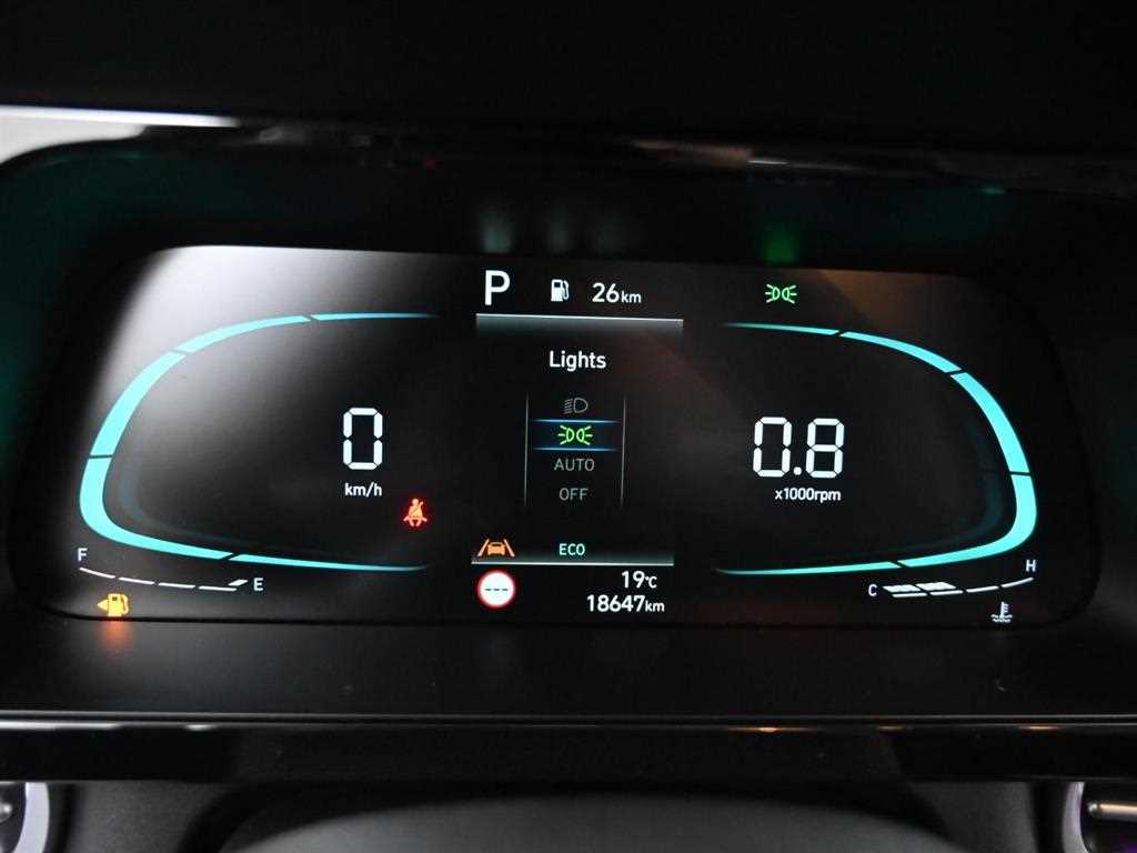 HYUNDAI Avante - Vista 8