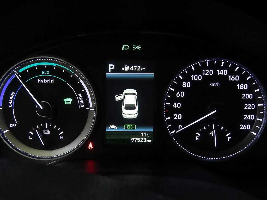 HYUNDAI Grandeur - Vista 9