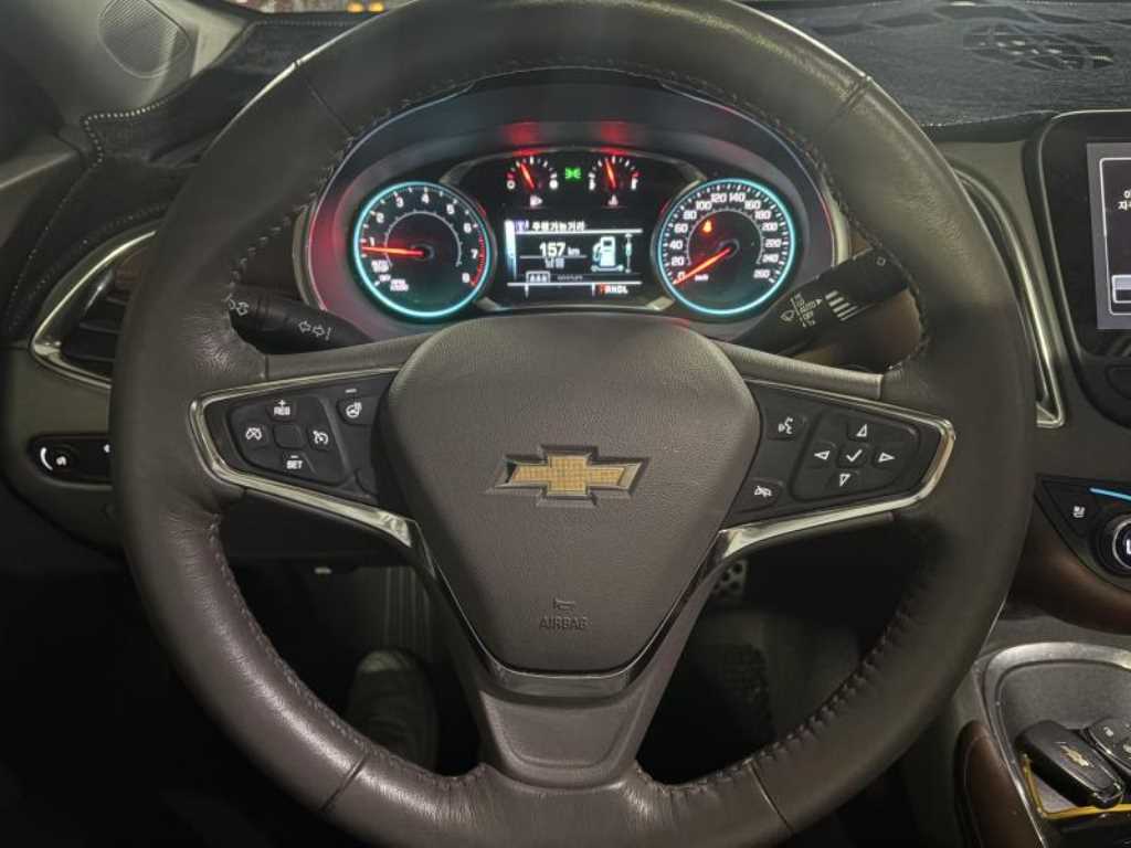 Chevrolet Malibu - Vista 11