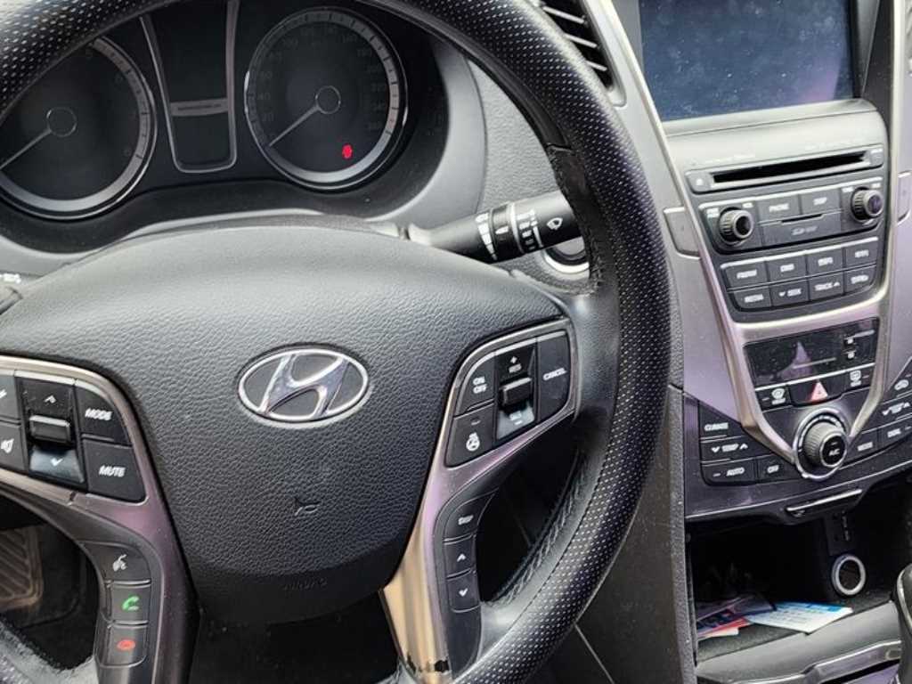 HYUNDAI Grandeur - Vista 12