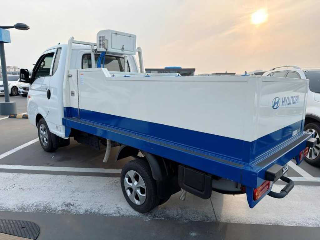 Small Truck (Completed) a live fish car - Vista 4