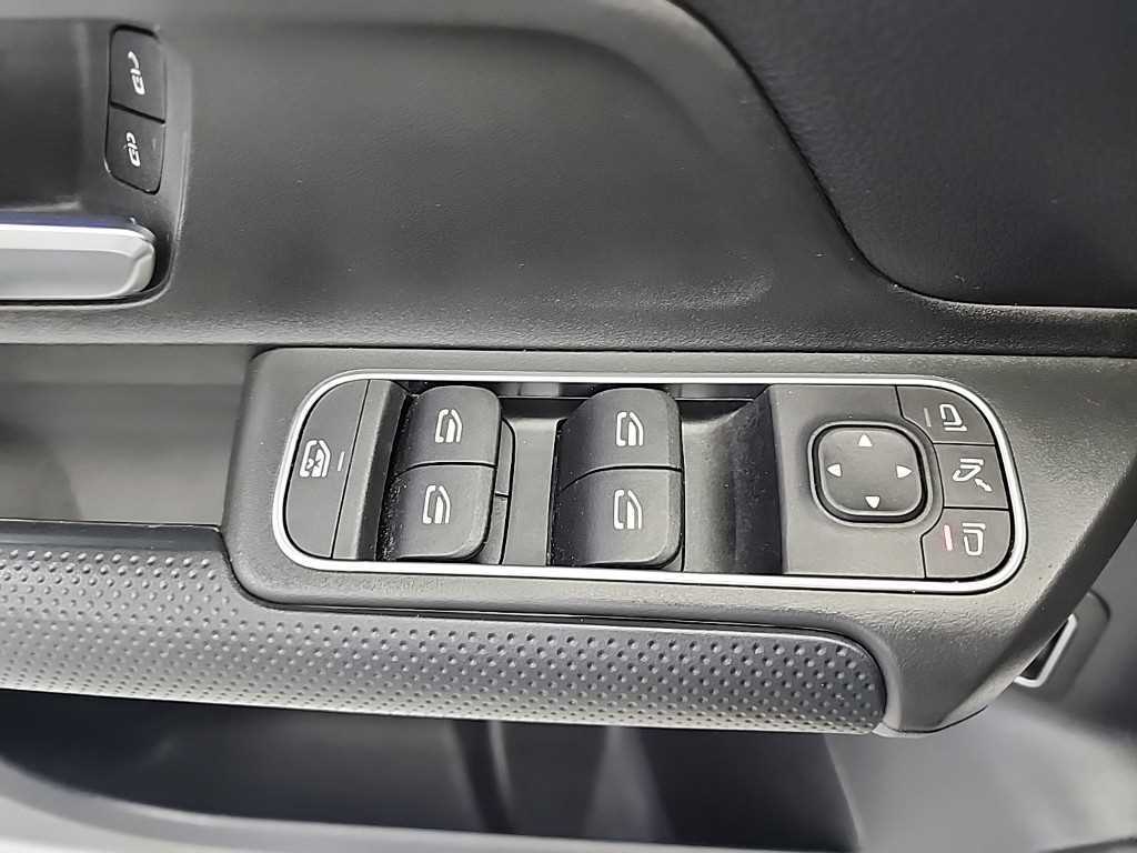 Mercedes Benz GLB Class 2021 Blanco - Importación desde Corea - HF Imports Iquique - Foto 16