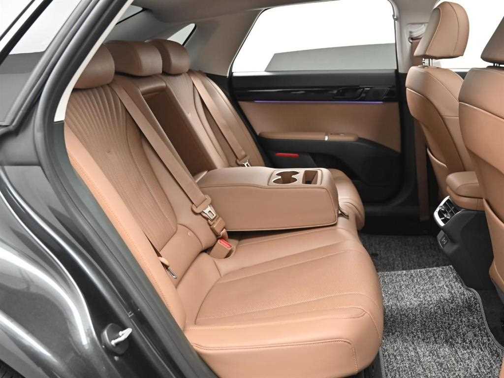 HYUNDAI Grandeur - Vista 12