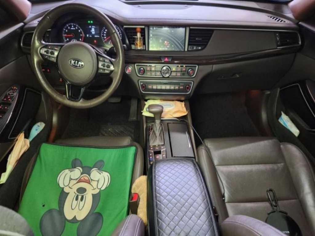 KIA K7 - Vista 5
