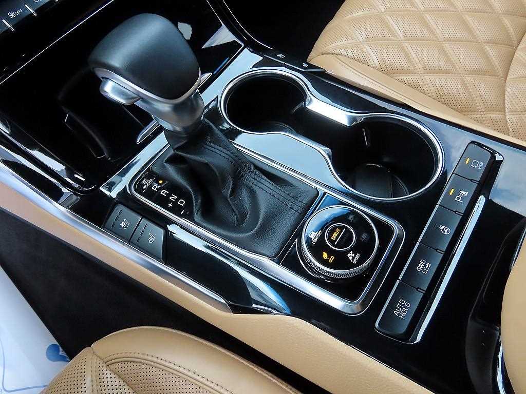 KIA Mohave - Vista 11