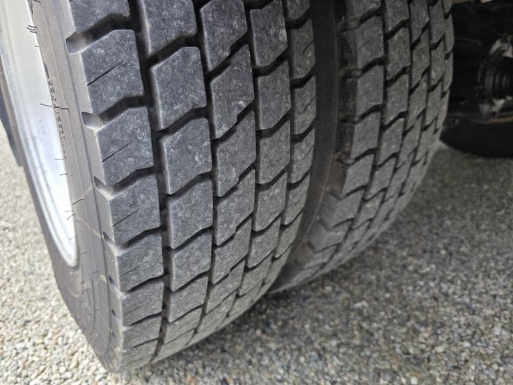 medium and large cargo truck 2018 Blanco - Importación desde Corea - HF Imports Iquique - Foto 15