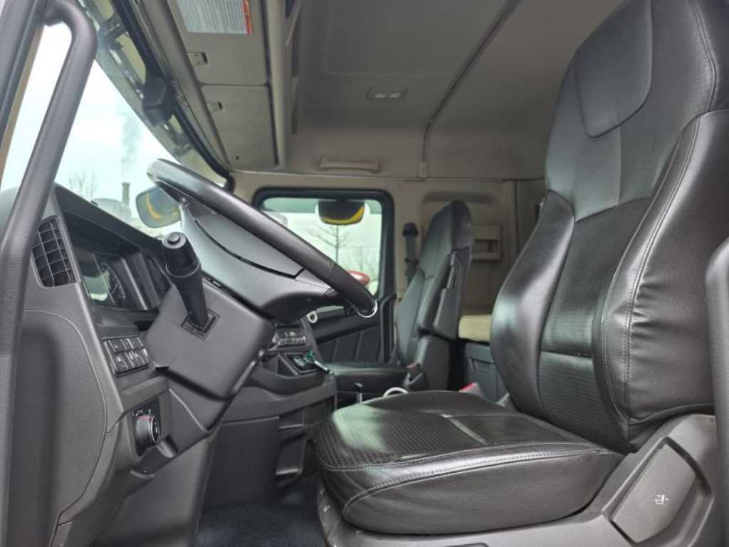 medium and large cargo apChoukJingae - Vista 7