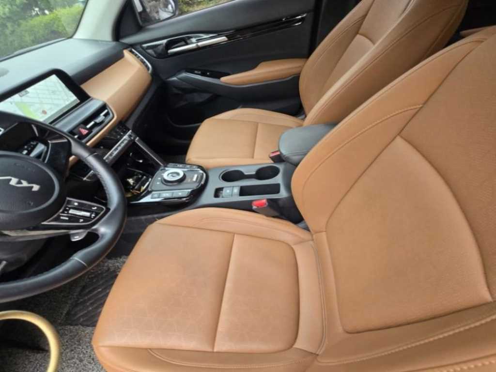 KIA Seltos - Vista 5