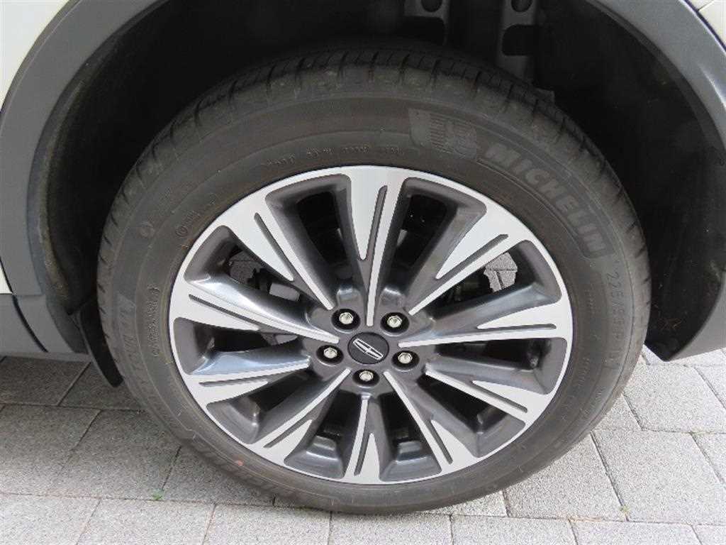 Lincoln Corsair 2021 Blanco - Importación desde Corea - HF Imports Iquique - Foto 17