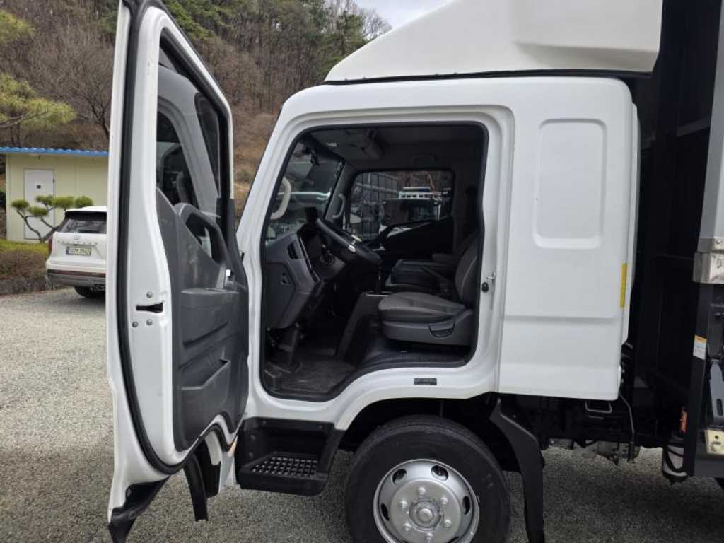 medium and large cargo truck 2018 Blanco - Importación desde Corea - HF Imports Iquique - Foto 18