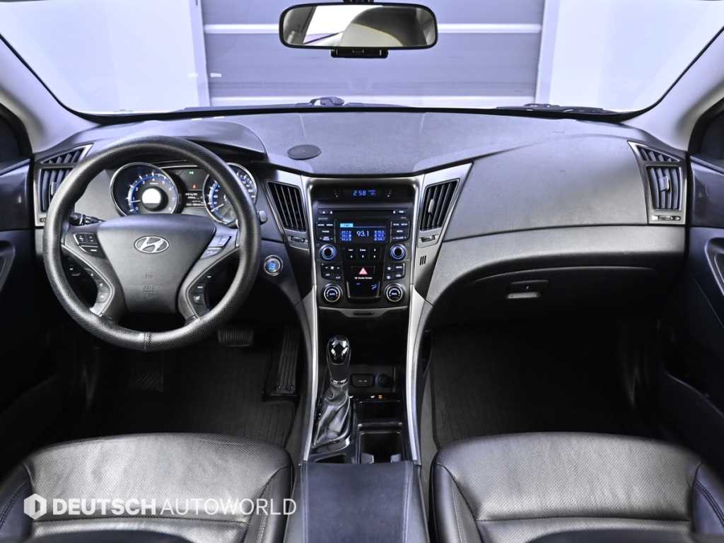 HYUNDAI Sonata - Vista 7
